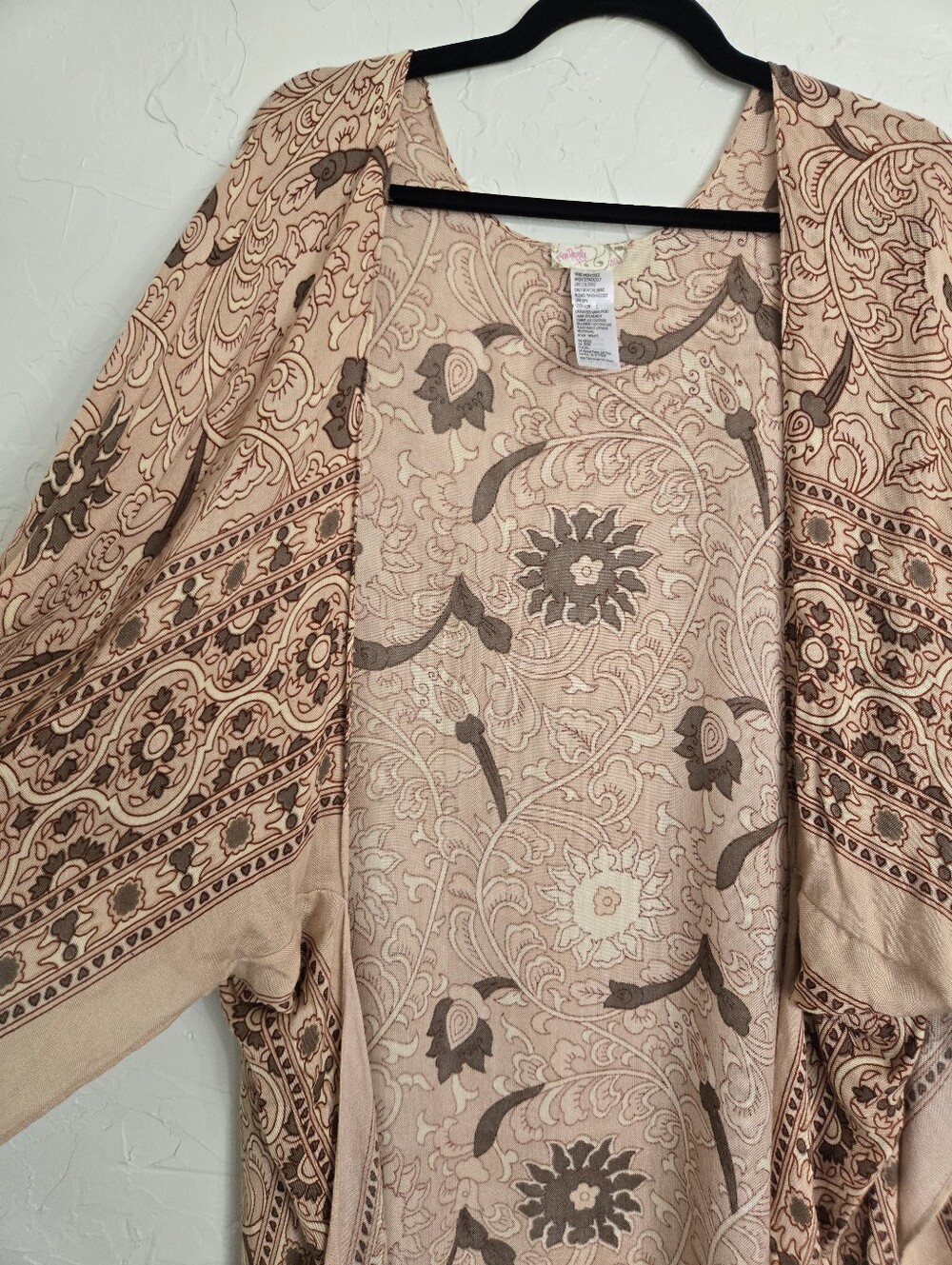 Free People Tan and Blush Paisley Kimono - Picture 3 of 11